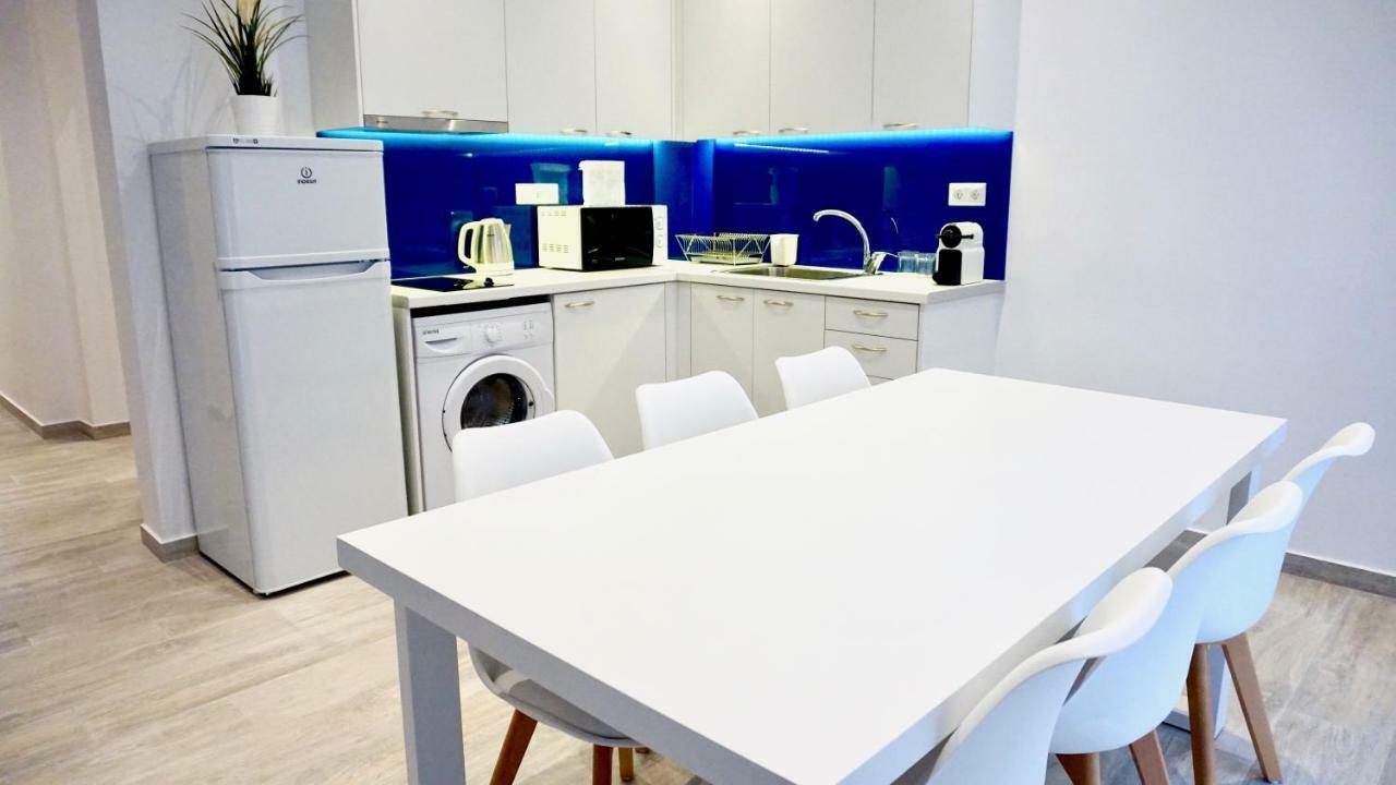 Modern & Central Apt In Atene Esterno foto